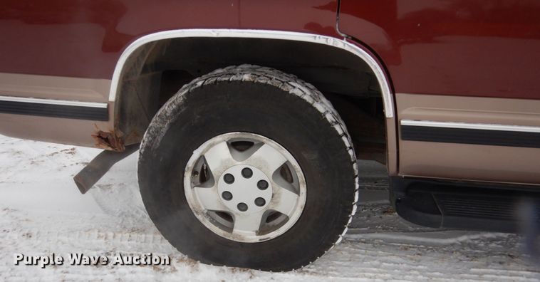 image for item HS9812 1998 Chevrolet Tahoe  SUV