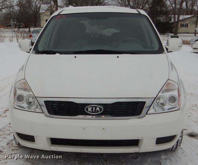 image for item HS9816 2012 Kia Sendona  van