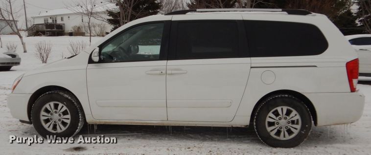 image for item HS9816 2012 Kia Sendona  van