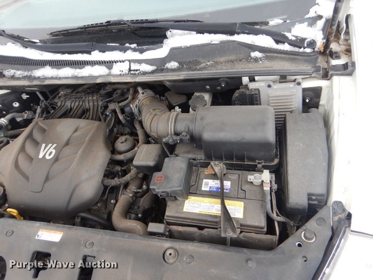 image for item HS9816 2012 Kia Sendona  van