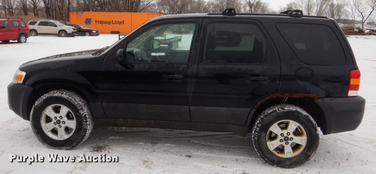 image for item HS9819 2007 Ford Escape XLT  SUV