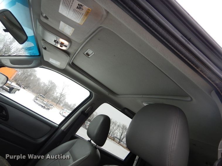 image for item HS9819 2007 Ford Escape XLT  SUV