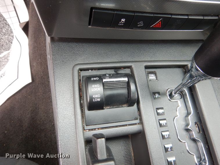 image for item HS9820 2011 Jeep Liberty  SUV