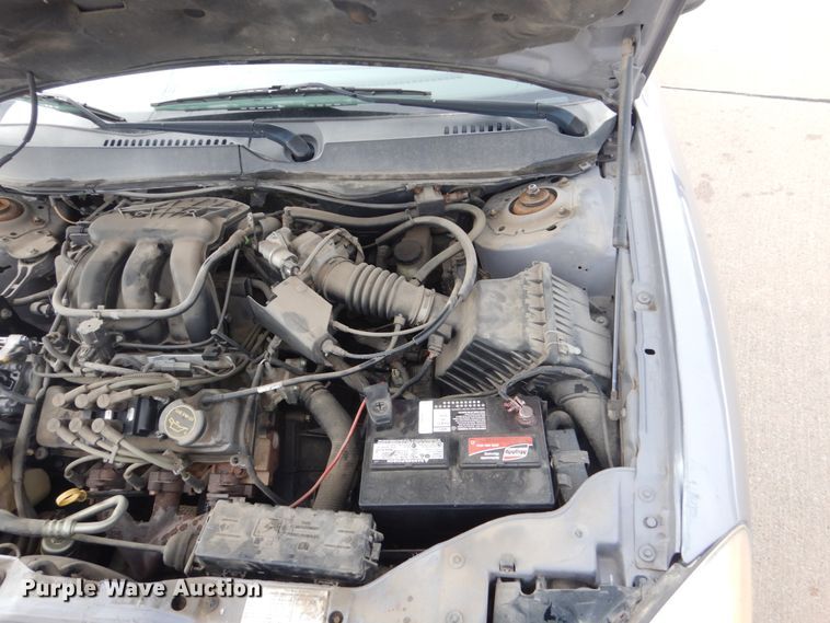 image for item HS9873 2007 Ford Taurus SE