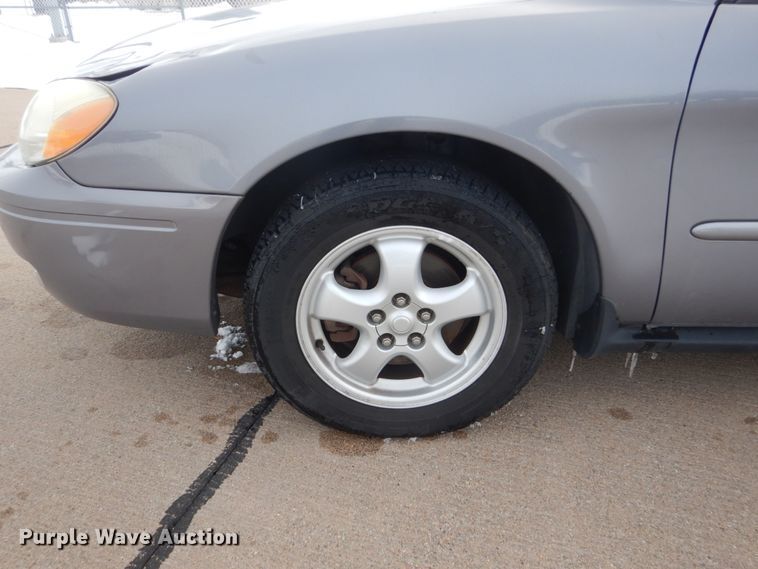 image for item HS9873 2007 Ford Taurus SE