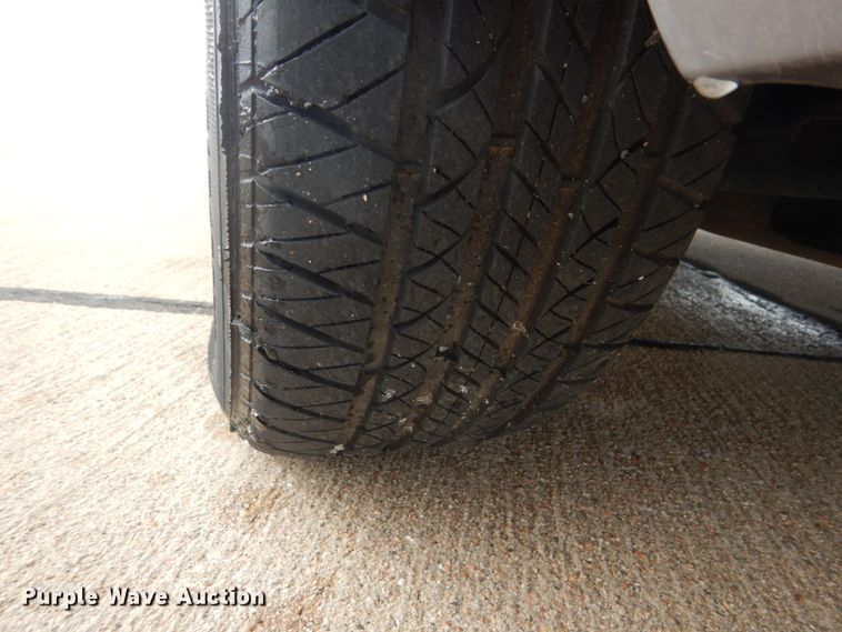 image for item HS9873 2007 Ford Taurus SE