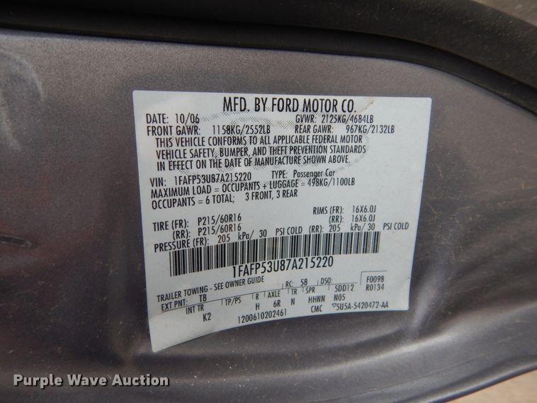 image for item HS9873 2007 Ford Taurus SE