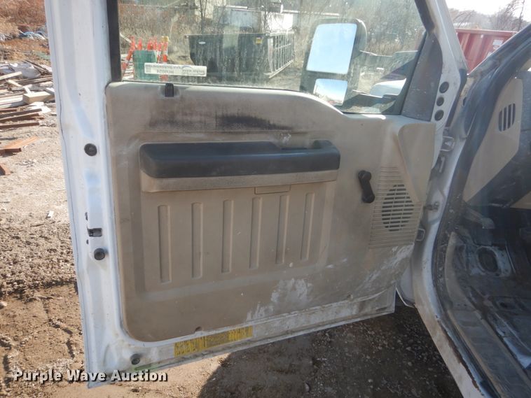 image for item HU9854 2008 Ford F450 Super Duty  flatbed truck