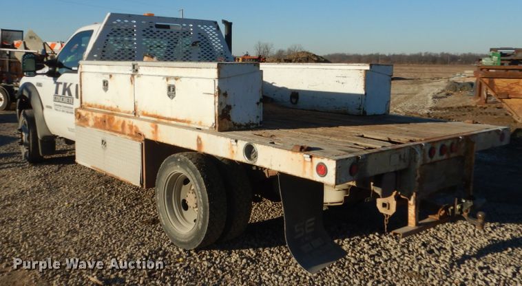 image for item HU9875 2006 Ford F450 Super Duty  flatbed truck