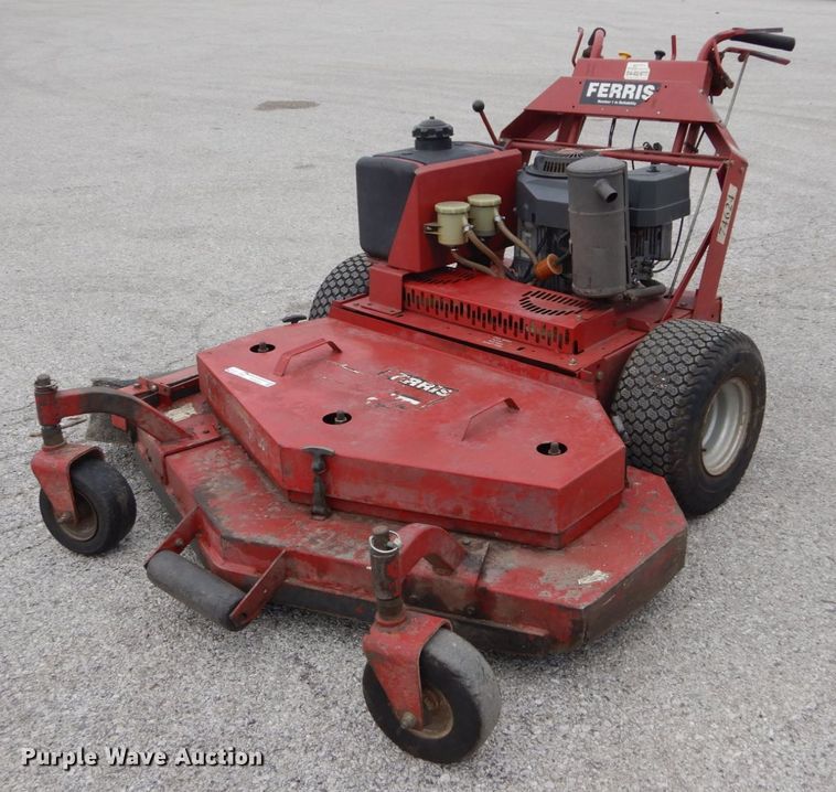 image for item HV9593 Ferris DDSKAV17  commercial turf mower