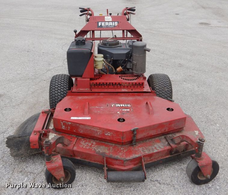 image for item HV9593 Ferris DDSKAV17  commercial turf mower