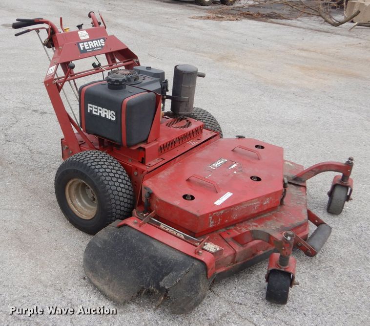 image for item HV9593 Ferris DDSKAV17  commercial turf mower