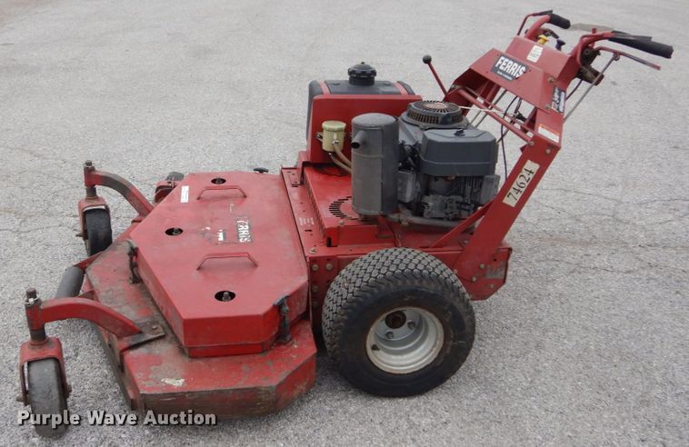 image for item HV9593 Ferris DDSKAV17  commercial turf mower