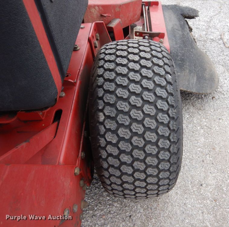 image for item HV9593 Ferris DDSKAV17  commercial turf mower