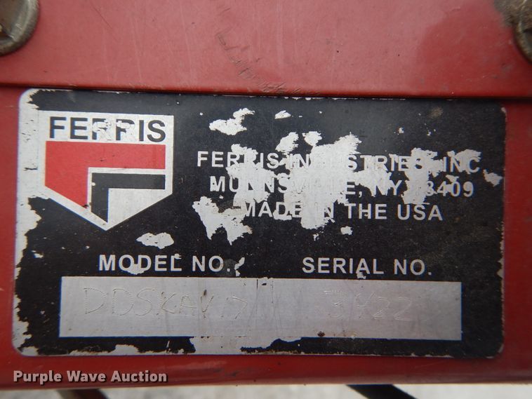 image for item HV9593 Ferris DDSKAV17  commercial turf mower