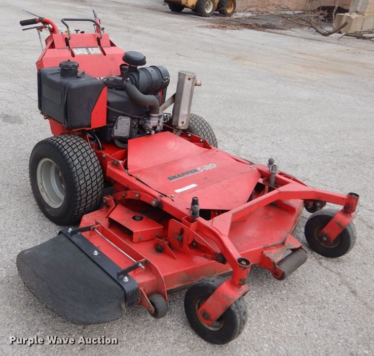 image for item HV9595 Snapper-pro  commercial turf mower