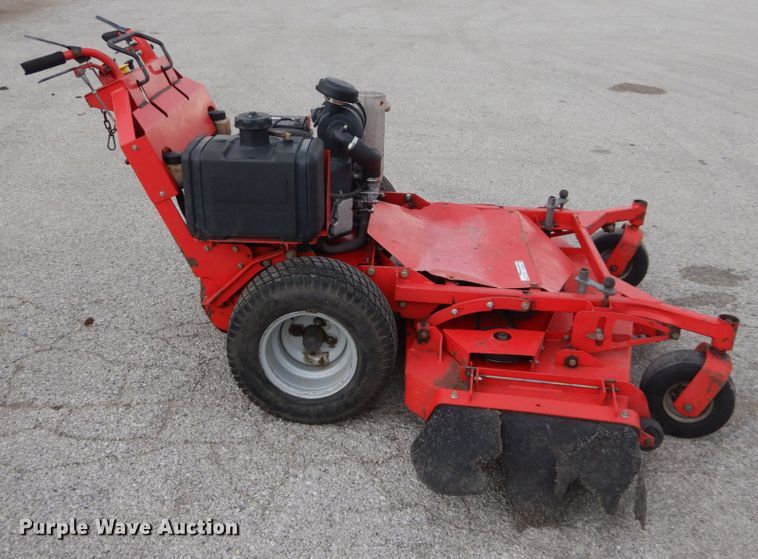 image for item HV9596 Snapper-pro  commercial turf mower