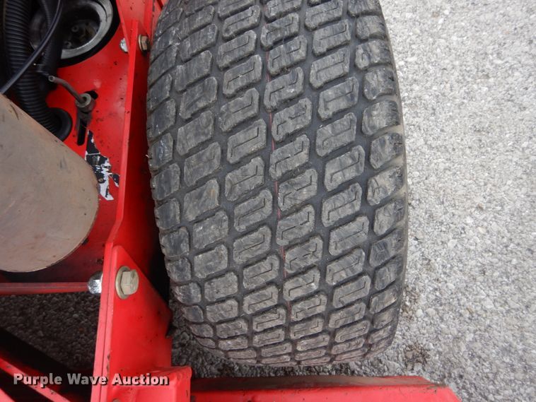 image for item HV9596 Snapper-pro  commercial turf mower