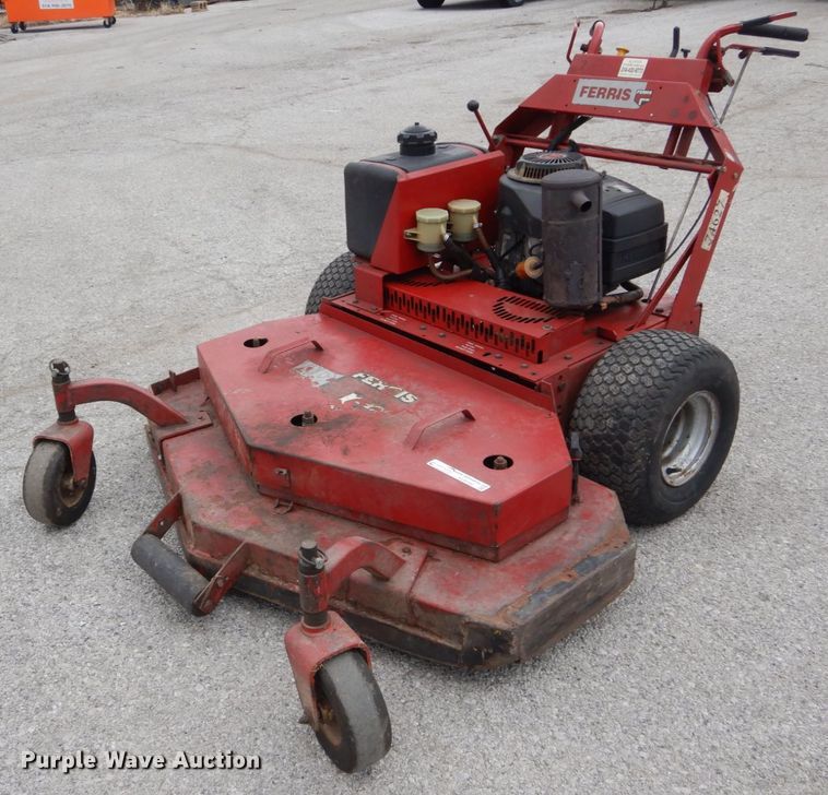 image for item HV9598 Ferris DDSKAV17  commercial turf mower