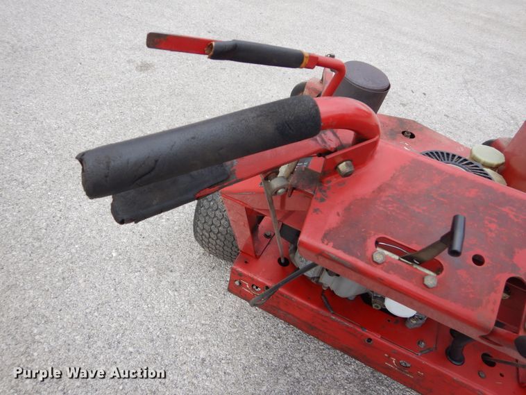 image for item HV9598 Ferris DDSKAV17  commercial turf mower