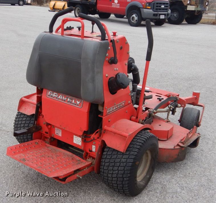 image for item HV9599 Gravely 994115  commercial turf mower