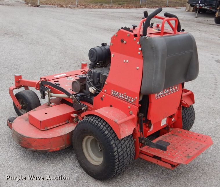 image for item HV9599 Gravely 994115  commercial turf mower