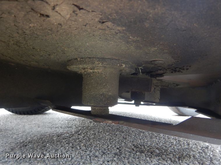 image for item HV9599 Gravely 994115  commercial turf mower