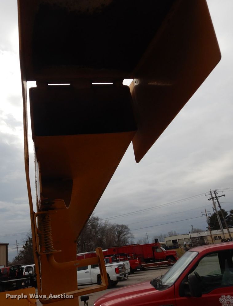 image for item HV9601 Bandit 90 PTO  wood chipper