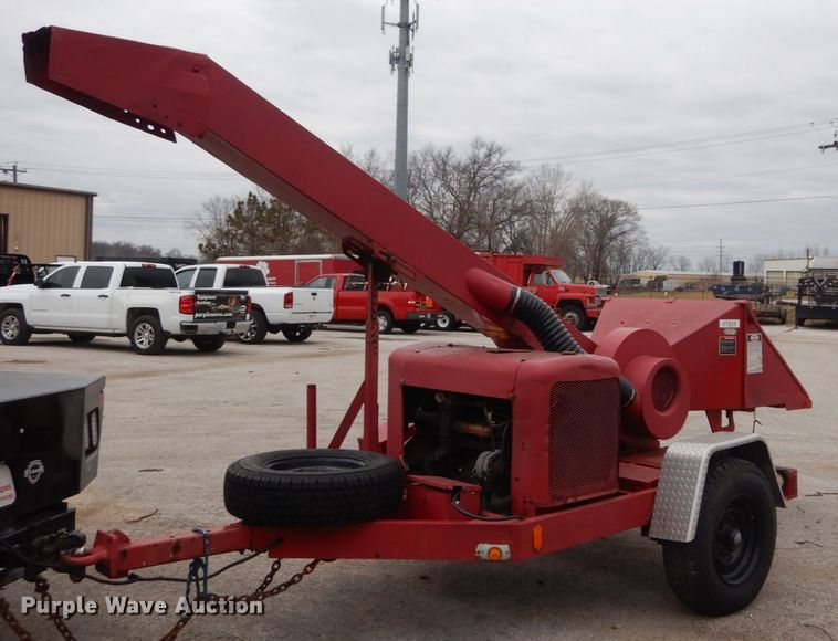 image for item HV9602 Asplundh  wood chipper