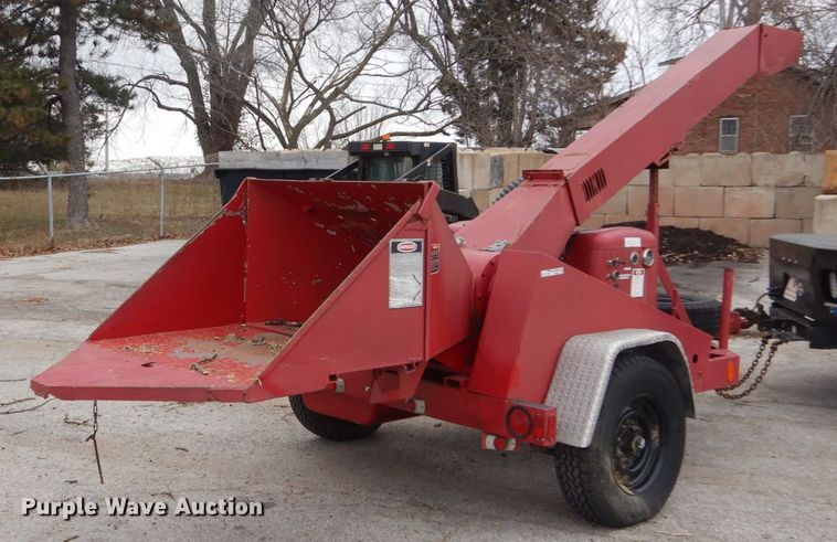 image for item HV9602 Asplundh  wood chipper