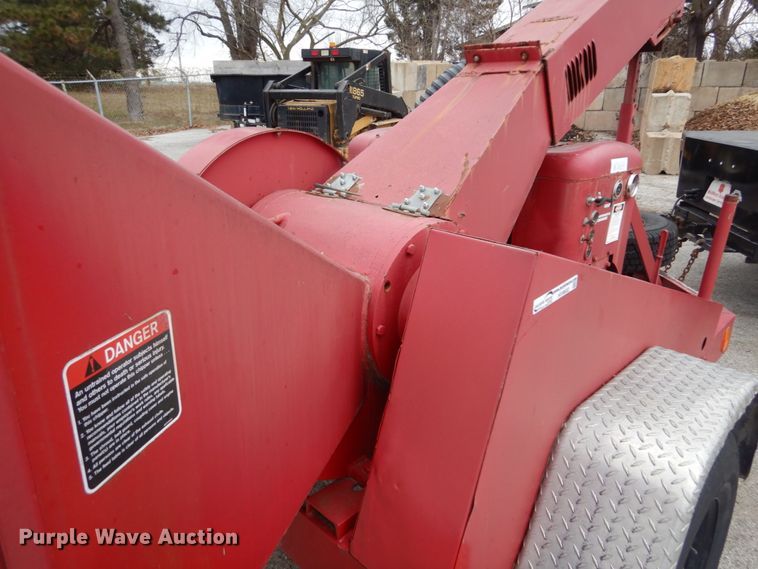 image for item HV9602 Asplundh  wood chipper