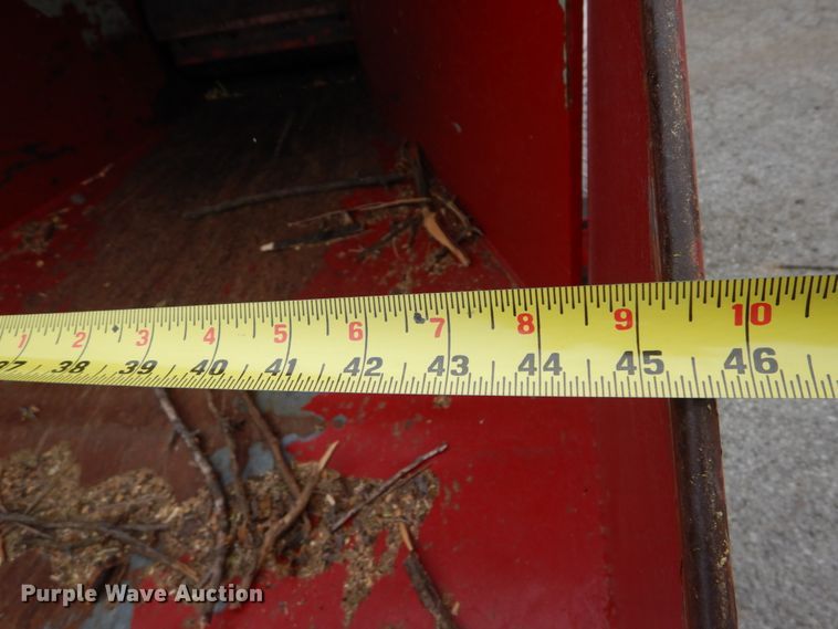 image for item HV9602 Asplundh  wood chipper