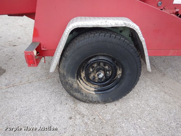 image for item HV9602 Asplundh  wood chipper