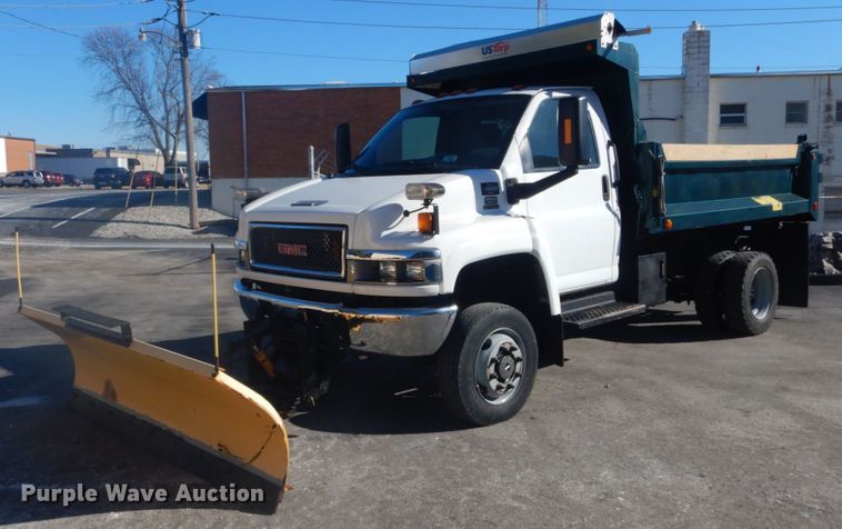 image for item HV9607 2007 GMC C5500  dump truck
