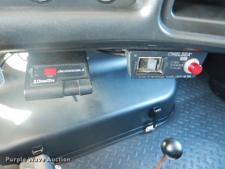 image for item HV9607 2007 GMC C5500  dump truck