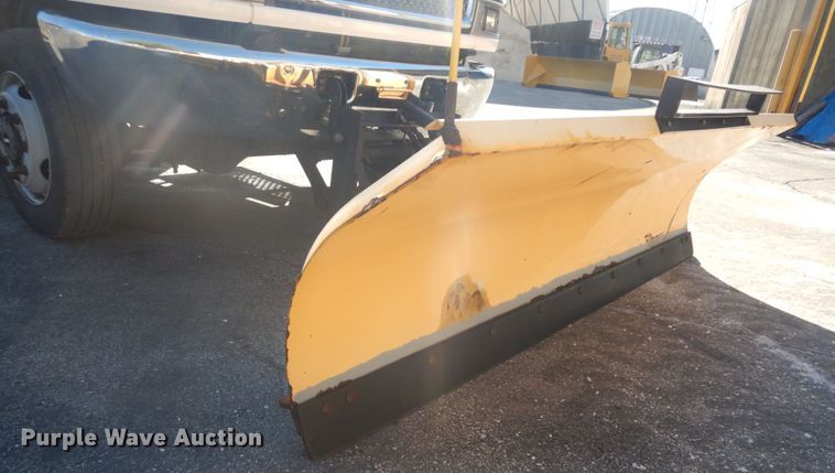 image for item HV9607 2007 GMC C5500  dump truck