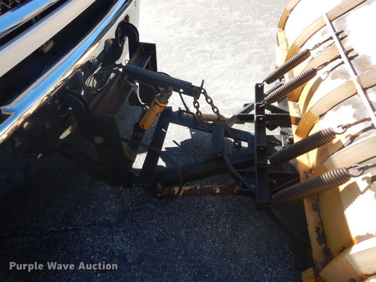 image for item HV9607 2007 GMC C5500  dump truck