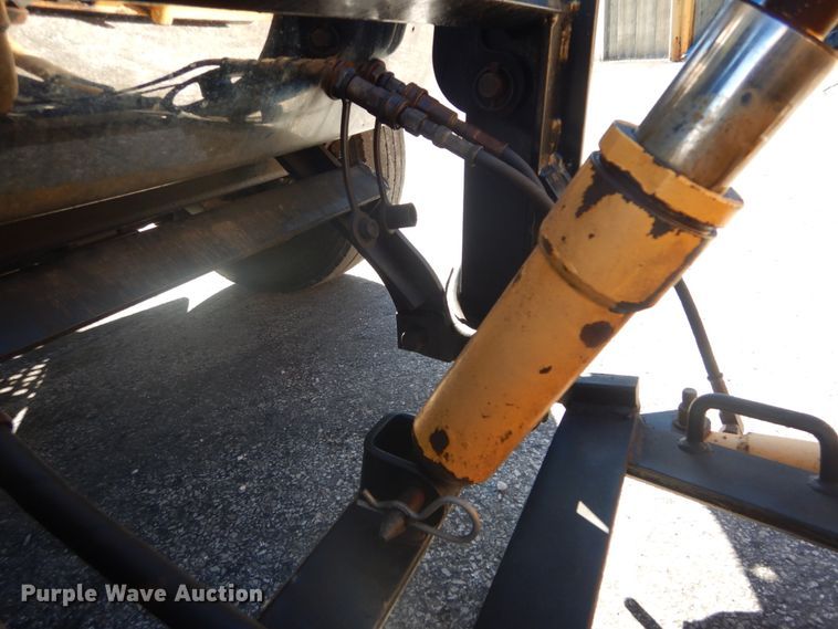 image for item HV9607 2007 GMC C5500  dump truck