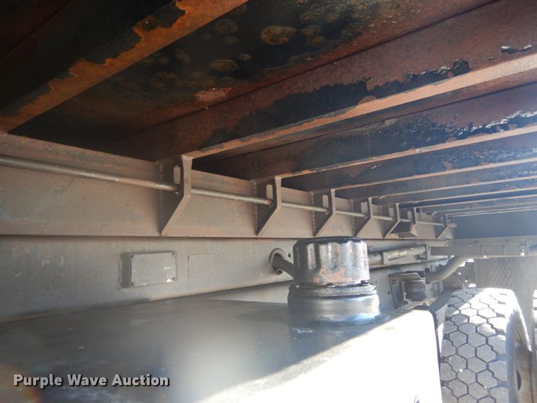 image for item HV9607 2007 GMC C5500  dump truck