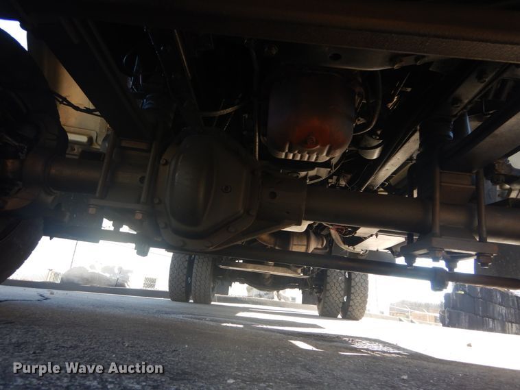 image for item HV9607 2007 GMC C5500  dump truck