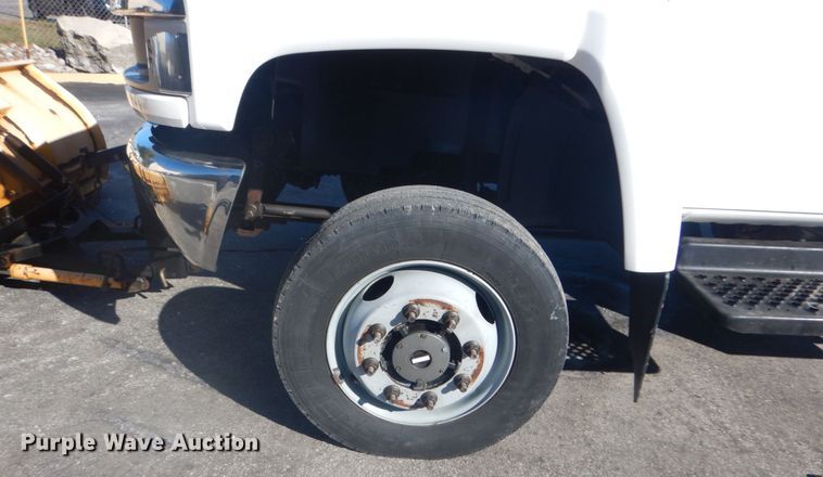 image for item HV9607 2007 GMC C5500  dump truck