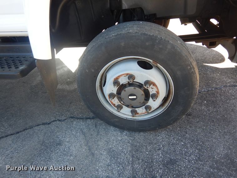 image for item HV9607 2007 GMC C5500  dump truck