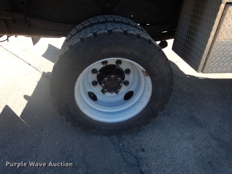 image for item HV9607 2007 GMC C5500  dump truck