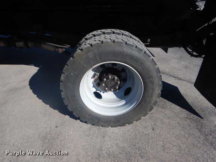 image for item HV9607 2007 GMC C5500  dump truck