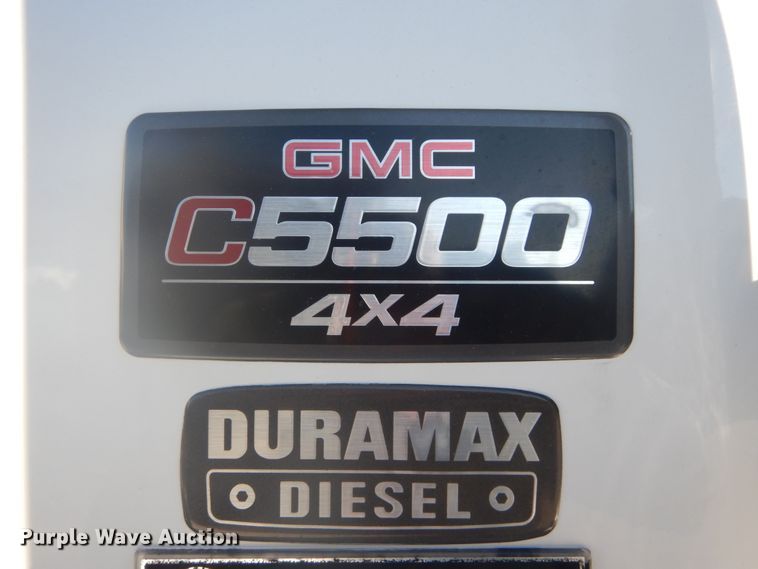 image for item HV9607 2007 GMC C5500  dump truck