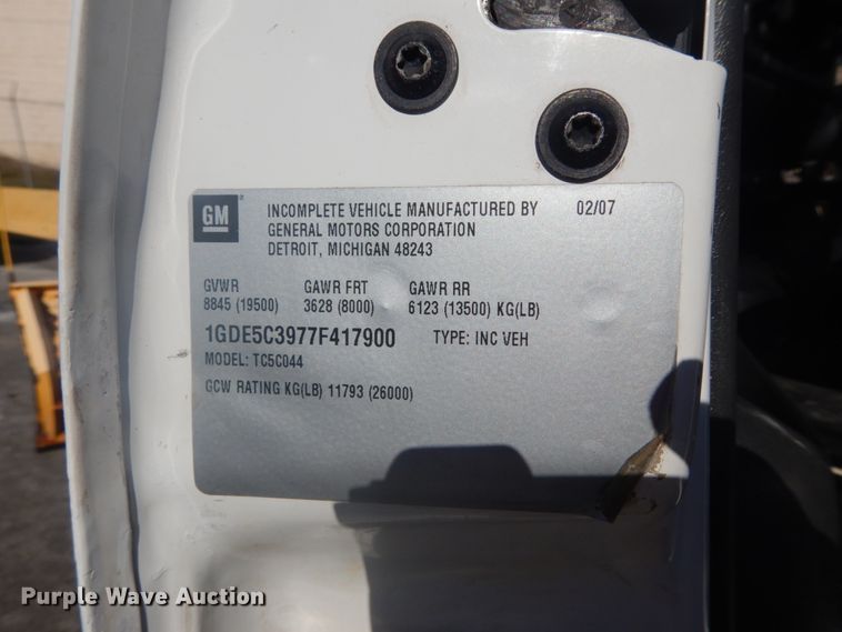 image for item HV9607 2007 GMC C5500  dump truck