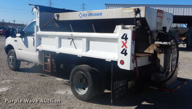 image for item HV9608 2002 Ford F550  dump truck