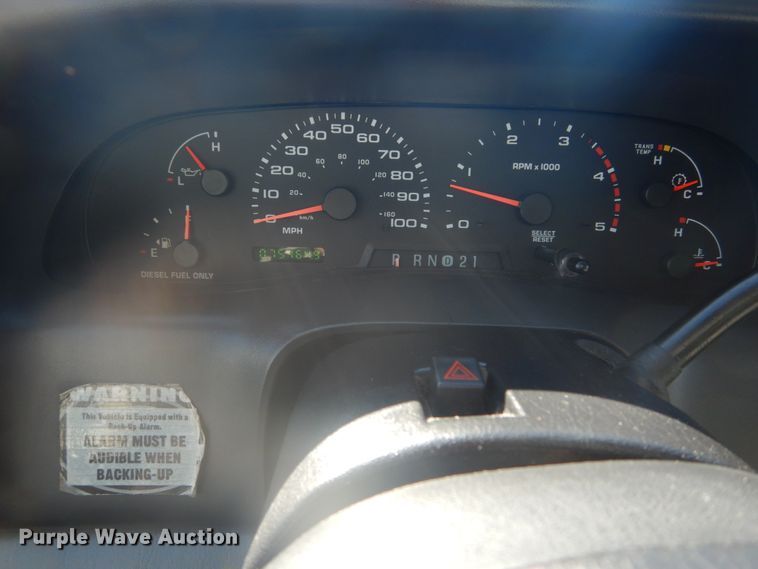 image for item HV9608 2002 Ford F550  dump truck