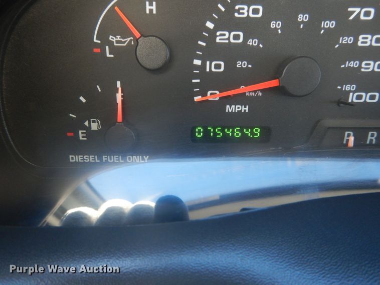 image for item HV9608 2002 Ford F550  dump truck