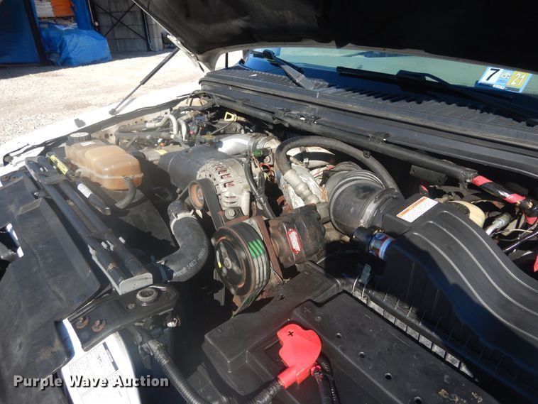 image for item HV9608 2002 Ford F550  dump truck